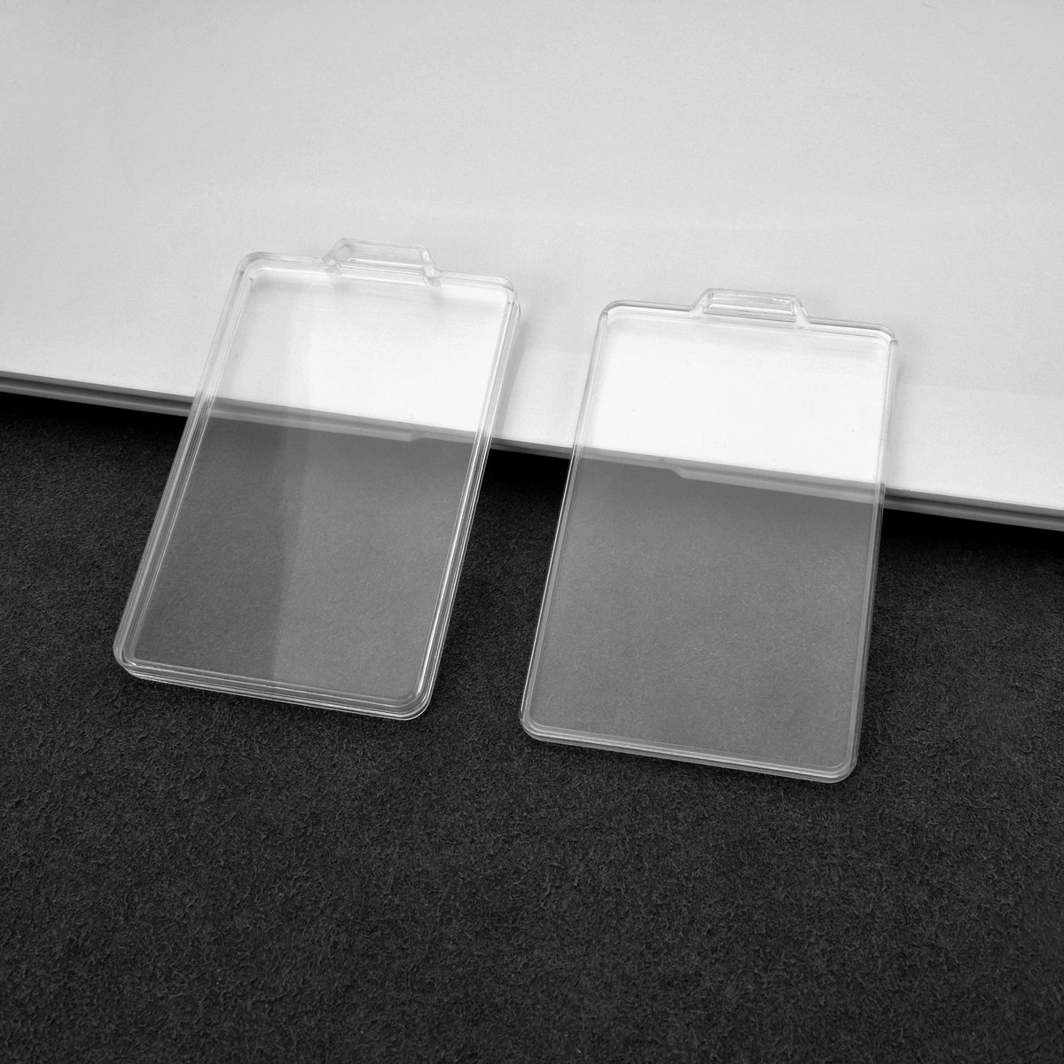 Universal Transparent Car Key Card Holder – Clear Protective Keychain Case for All Car Brands